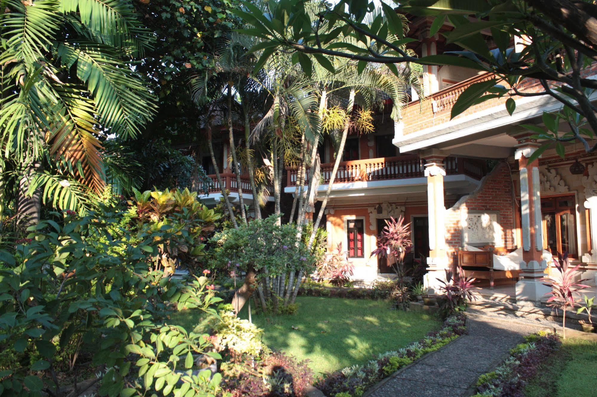Rambutan Boutique Hotel Lovina Exterior foto